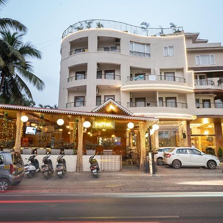 Le Seasons Resort Candolim Bagian luar foto