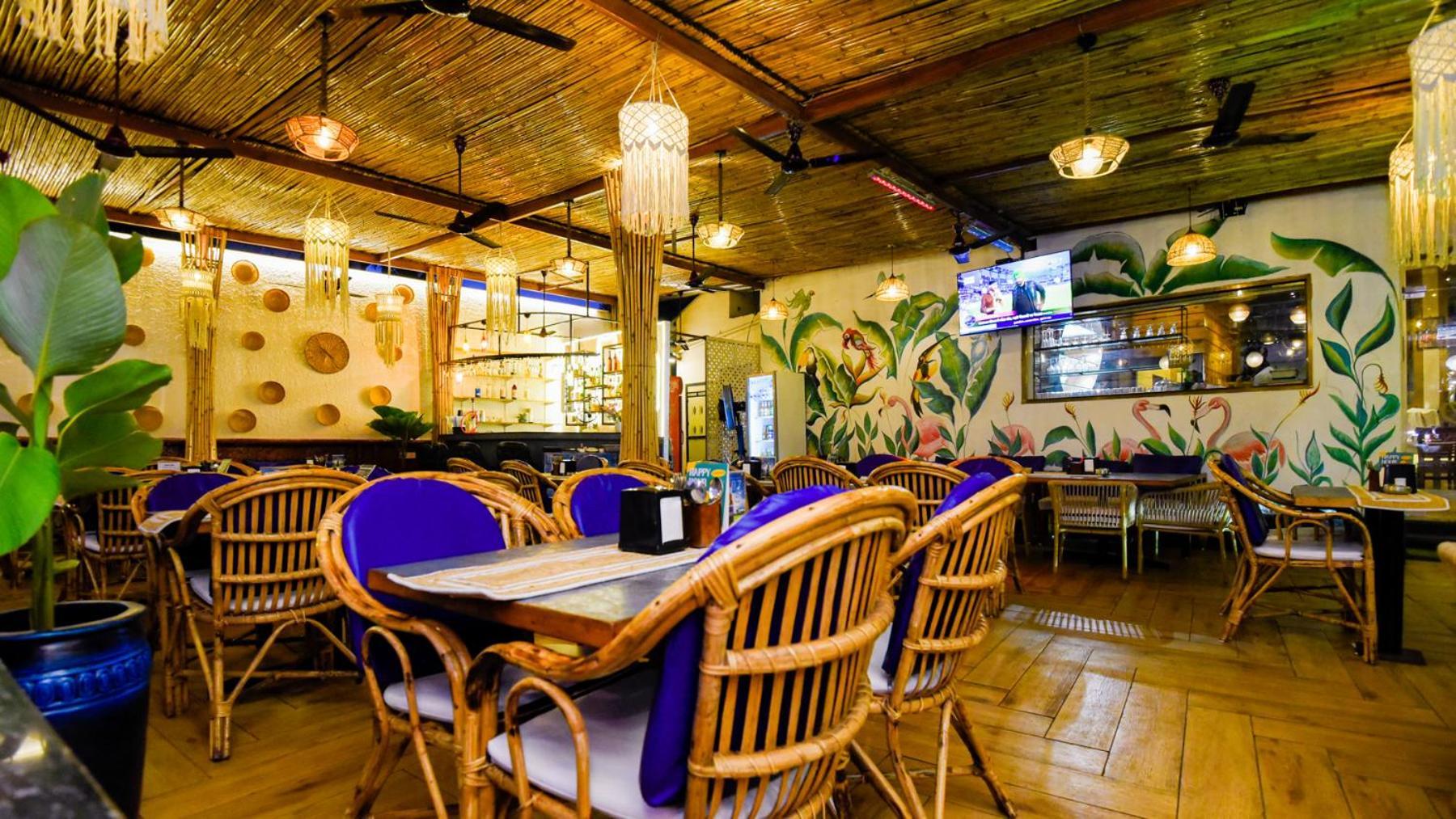 Le Seasons Resort Candolim Bagian luar foto